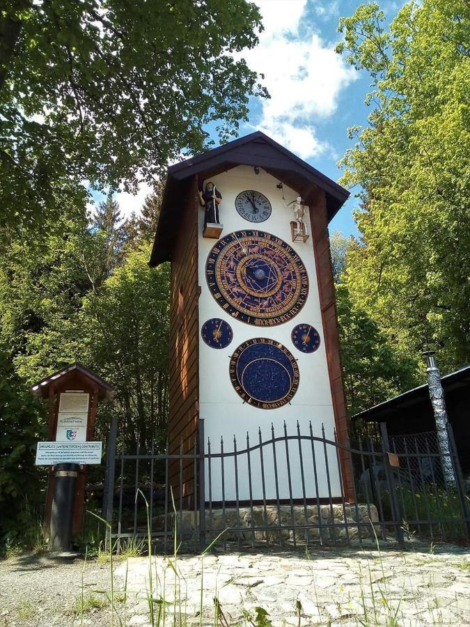 König-in Otel Hojsova Stráž Dış mekan fotoğraf